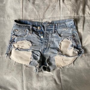 AEO Ripped Highwaisted Denim Shorts